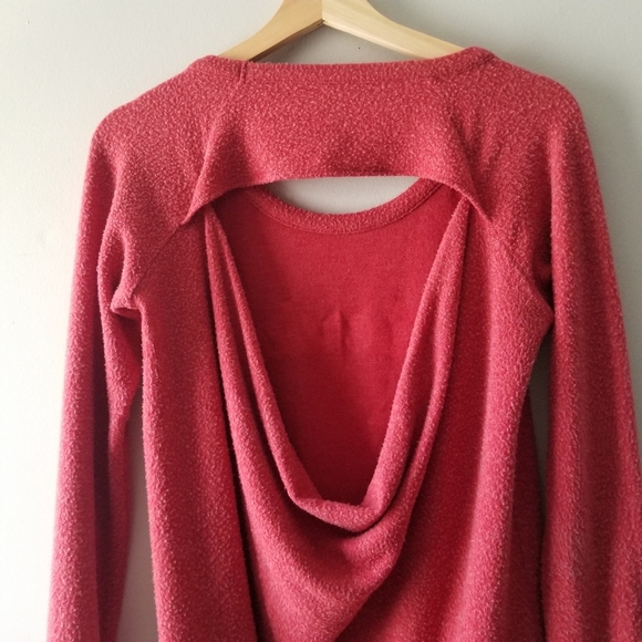 Chaser Saturday Stars Sweatshirt Open Back XS - Picture 7 of 9